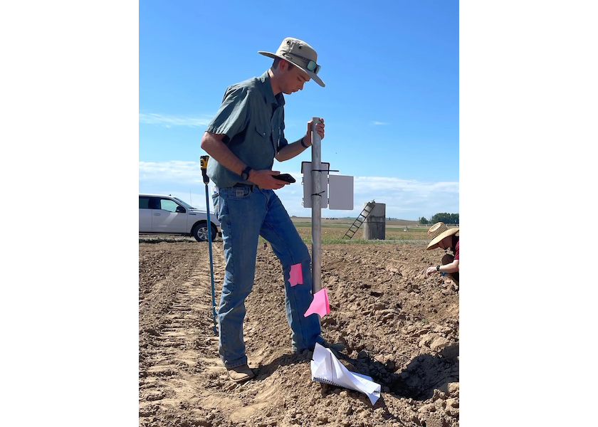 Potato LEAF awards scholarship to Washington State University student